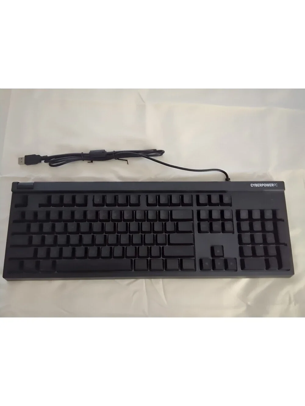 CyberPower PC Play Ready LED Wired Gaming Keyboard 02 RGB NOHI KB-161-104